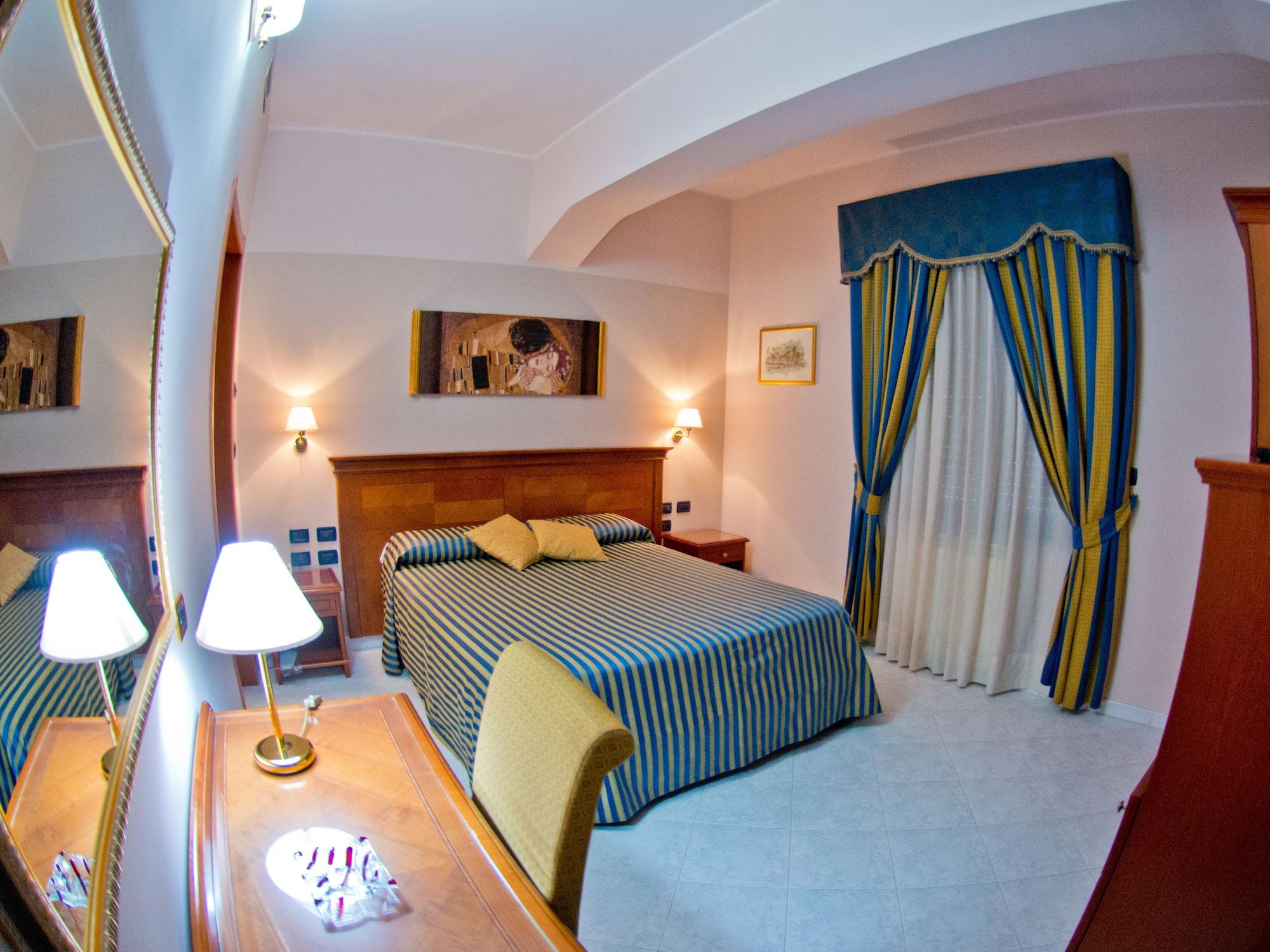 Niagara 3* Catanzaro